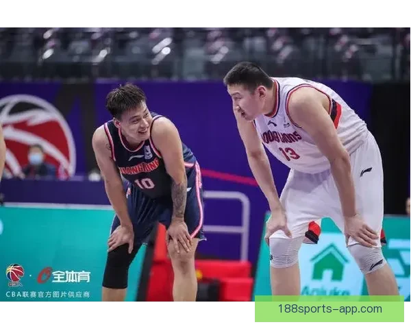 徐昕获NBA球队试训邀请 广州主帅称其未来无限可期